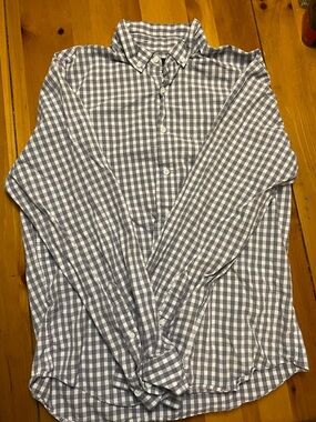 Men's Blue and White Gingham Button-Down Shirt - Classic Casual